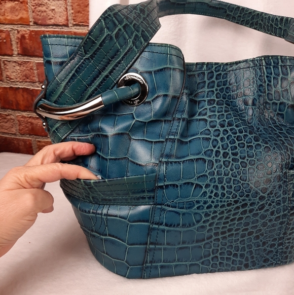 b Makowsky Blue Crocodile Embossed Shoulder Bag - Picture 5 of 13